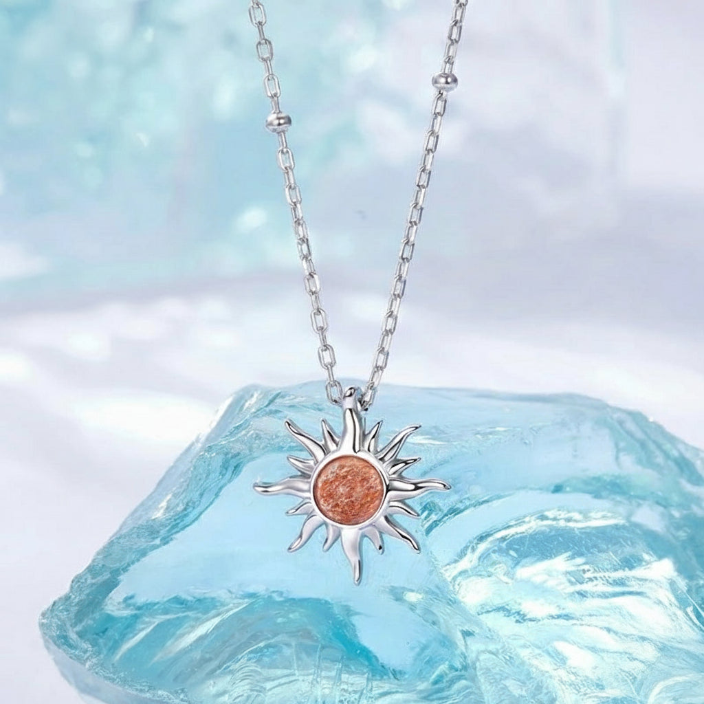 Colar “Sol Dourado” em Prata 925