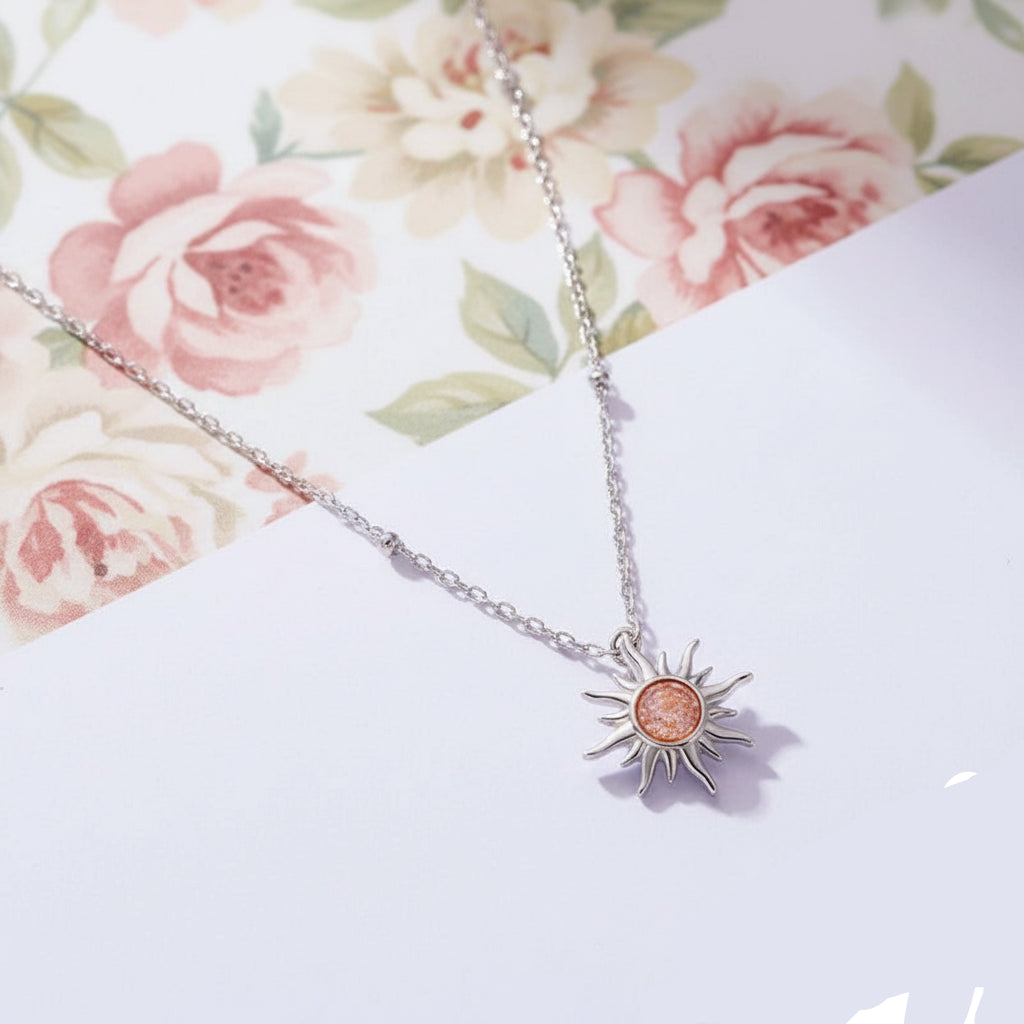 Colar “Sol Dourado” em Prata 925