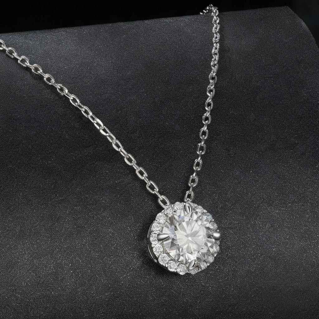 Colar “Círculo Brilhante” em Prata 925 & Moissanita